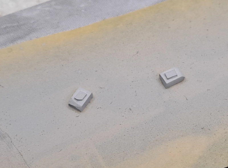 Extra parts for the guns