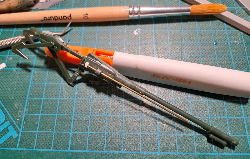 Details toevoegen aan het Feyadeen geweer