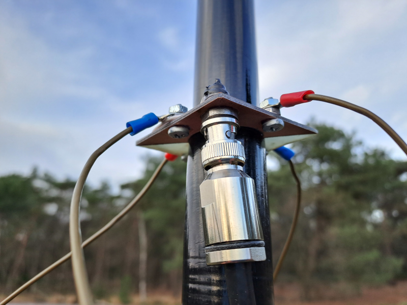 N V I S coax connector